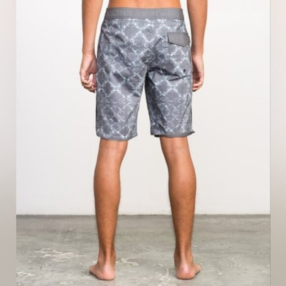 RVCA Sanur Gray Swim Trunks Board Shorts Swim Swimsuit Size 32 Beach - Picture 2 of 11